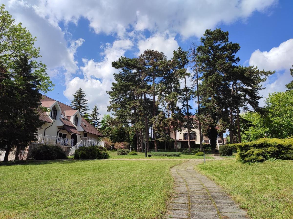 Imola Garden Vendeghaz Hotel Balatonfured Luaran gambar